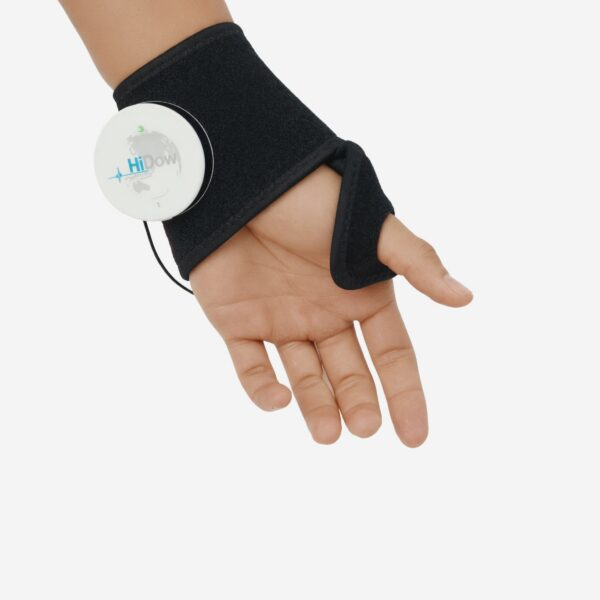 HiDow AcuWrist Wrap with wireless receiver palm view